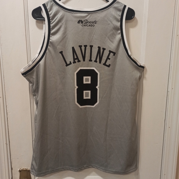 Chicago bulls basketball men's jersey. Size L - Picture 6 of 13